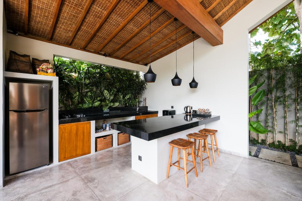 Villa Kikaa Bingin Uluwatu Екстериор снимка