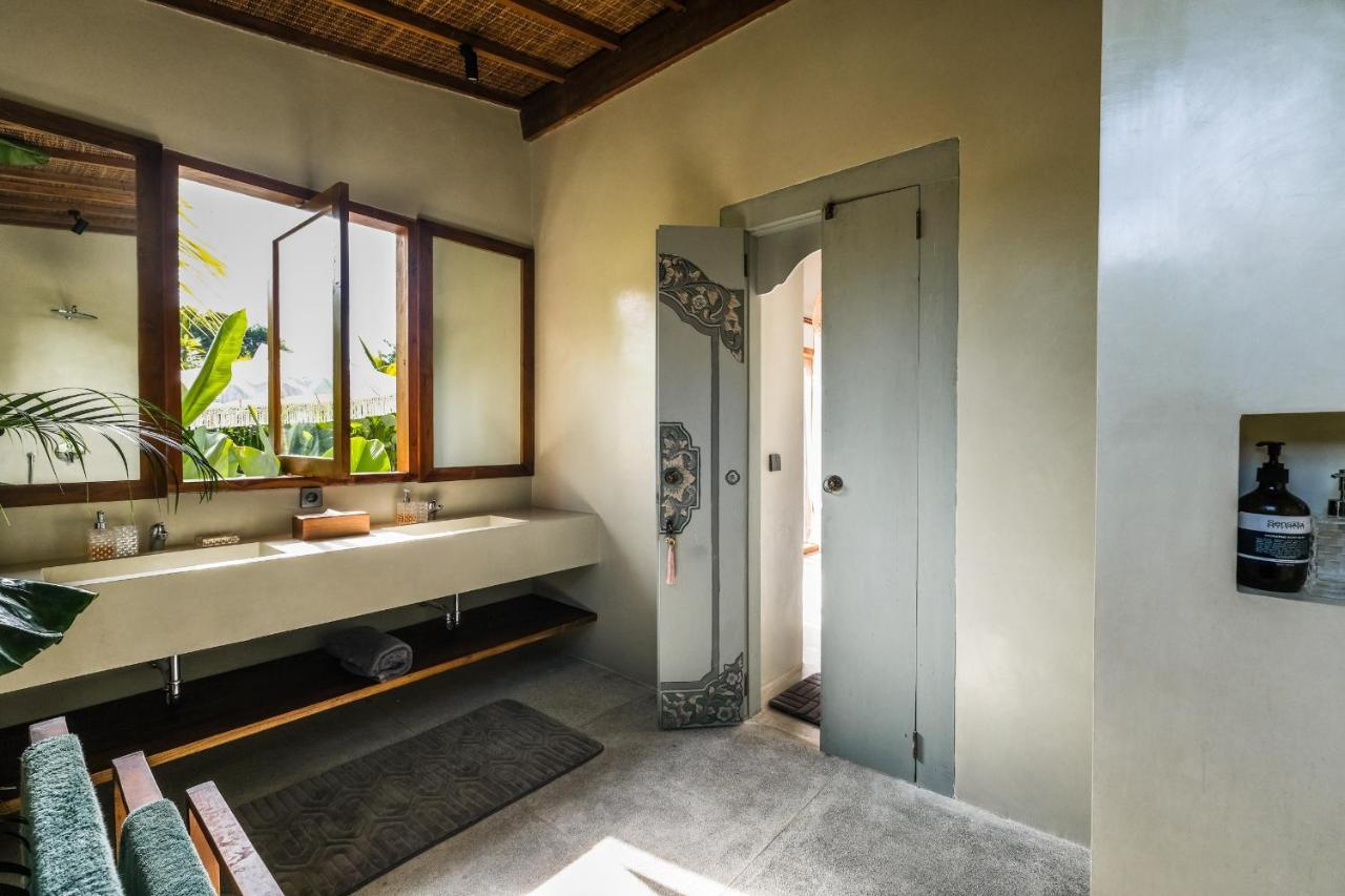 Villa Kikaa Bingin Uluwatu Екстериор снимка